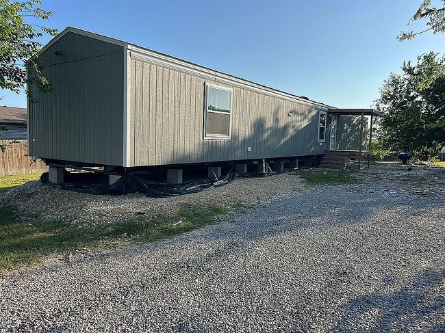 Photo of 294 Ridgetop Rd, Buda, TX