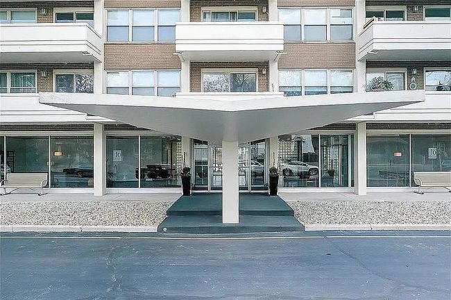 Photo of 25 E 40th St Apt 7F