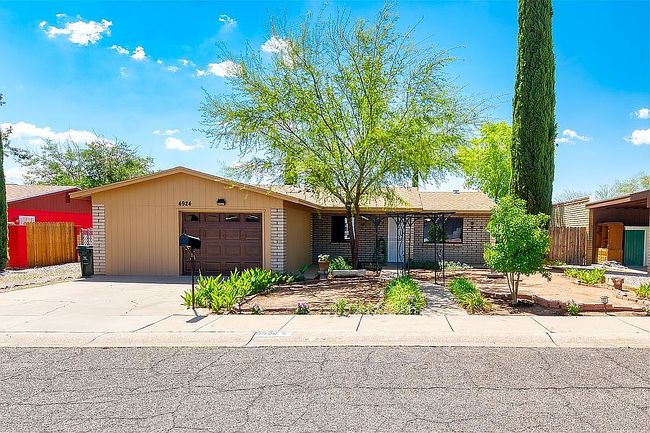 Photo of 4924 Vespucci Dr, Sierra Vista, AZ
