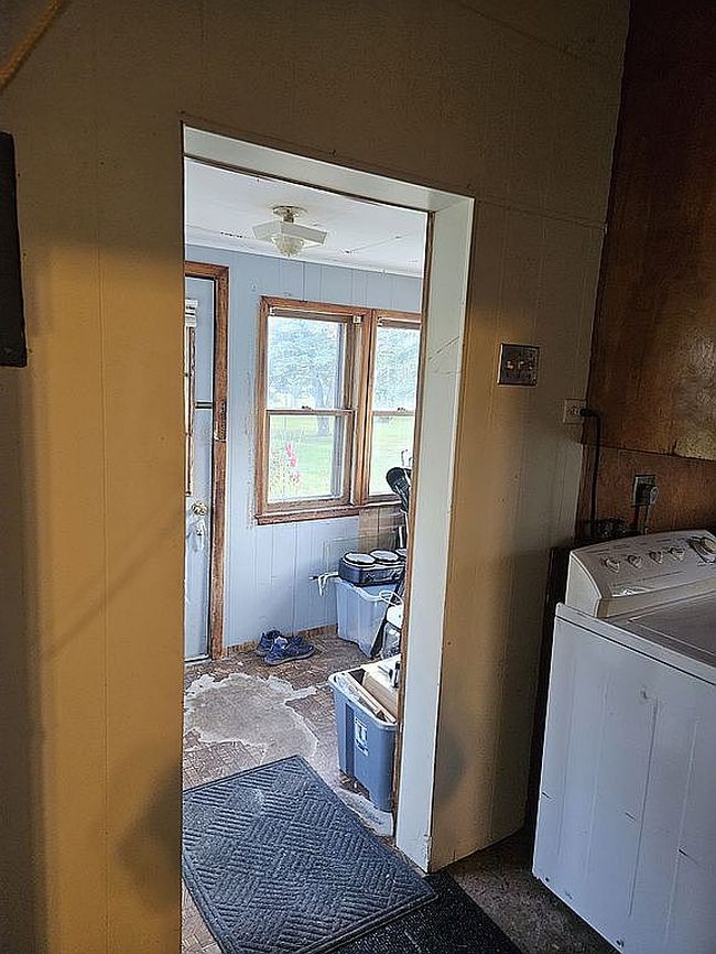 Photo of 225 Kiss St, Saginaw, MI