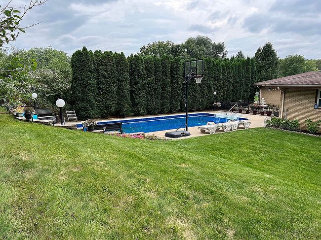 Image of 5251 Crestdale Dr