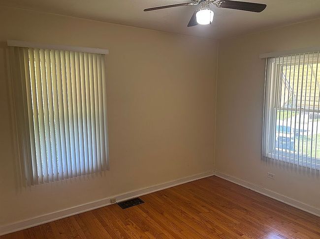 Image of 580 S Sheridan Dr