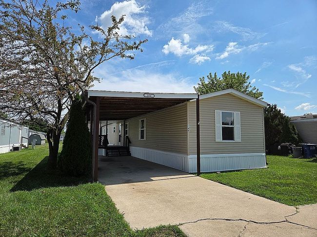 Photo of 911 Hale Rd #146, Shelbyville, IN