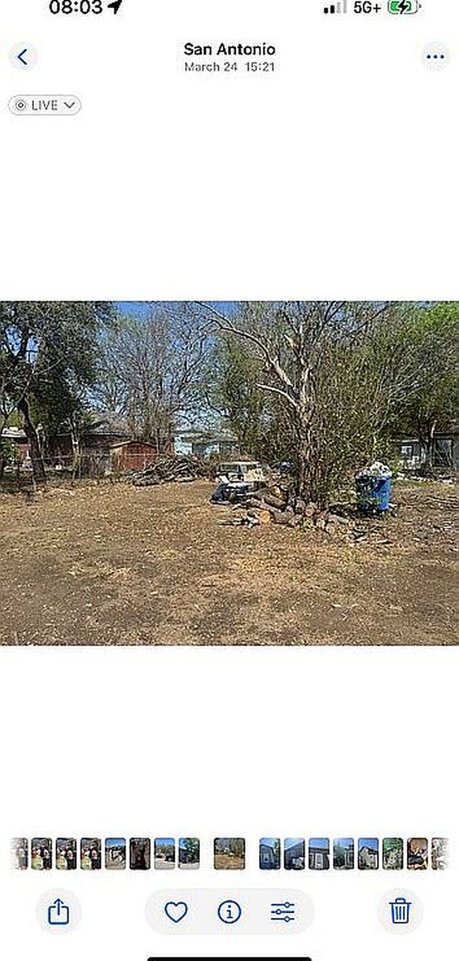 Photo of 423 Matthews Ave