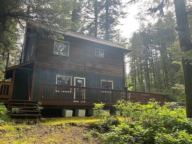 Photo of 2947 Lakeview Dr, Kodiak, AK