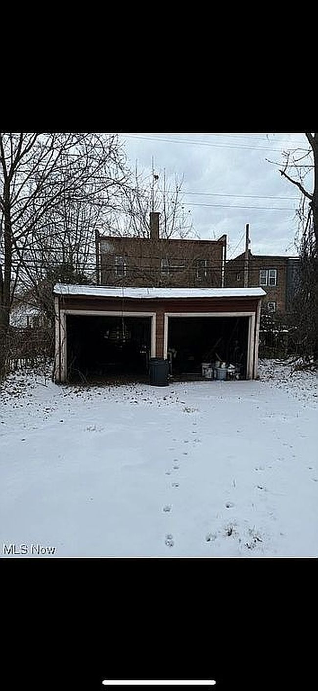 Image of 3396 E 142nd St