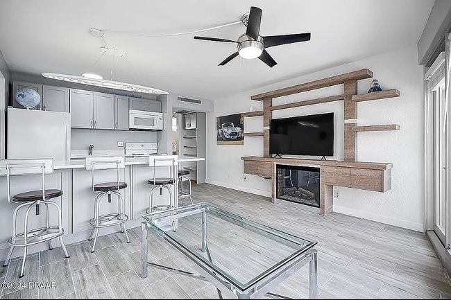 Image of 219 S Atlantic Ave #431