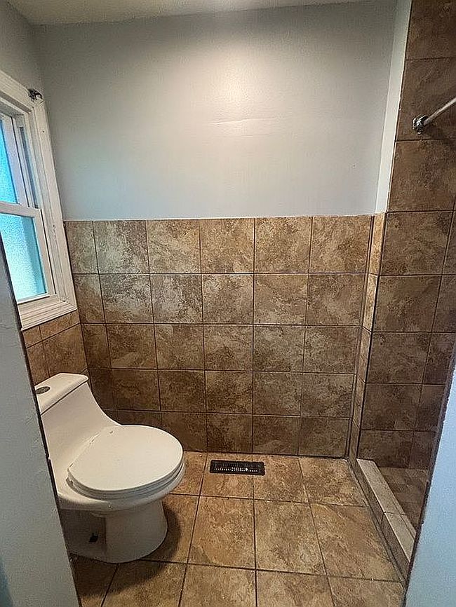 Photo of 2310 Lindbergh Blvd, Springfield, IL
