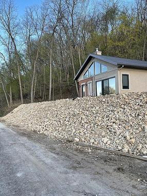Preview of property located at 21979 Madison St