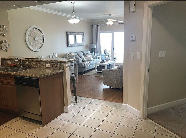 Additional photo 3 of property located at 401 E Beach Blvd Unit 1704