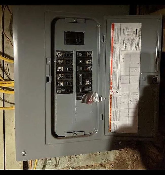 Additional photo 2 of property located at 807 Clarissa St