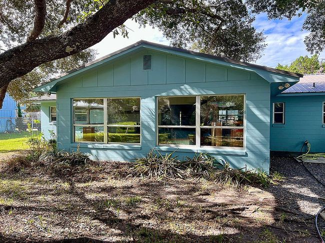Image of 7 Palm Dr