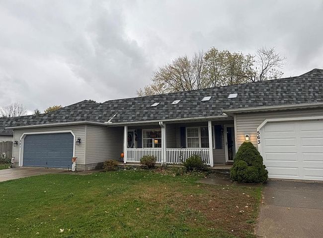 Additional photo 1 of property located at 561 Greenside Dr