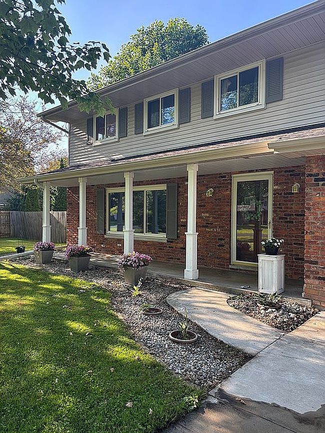 Photo of 7911 Bonny Dr, Saginaw, MI