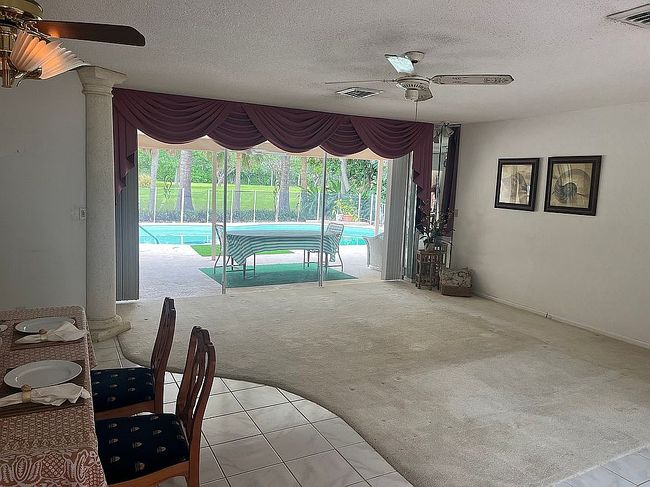 Image of 800 Marble Way
