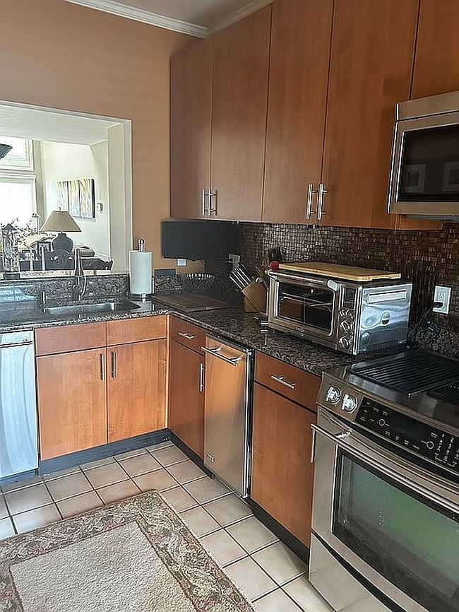 Photo of 2121 Quay Village Ct Apt 201, Annapolis, MD