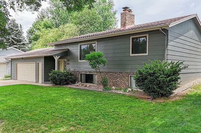 Photo of 1608 S Melanie Ln, Sioux Falls, SD