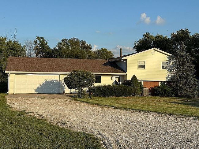Photo of 2147 Parkview Hts