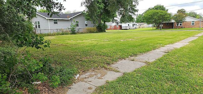 Photo of 500 W Saint Jean Baptist St, Chalmette, LA
