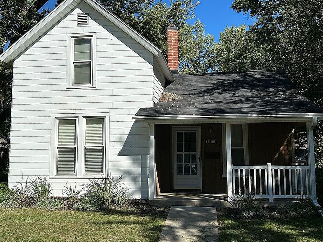 Preview of property located at 1416 Clay St