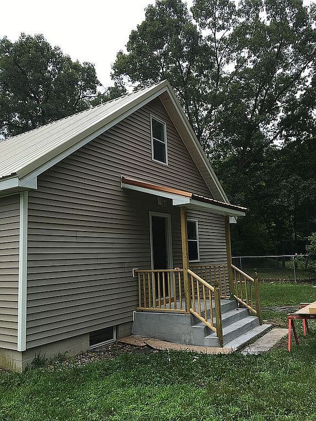 Image of 7349 N Elm Ave