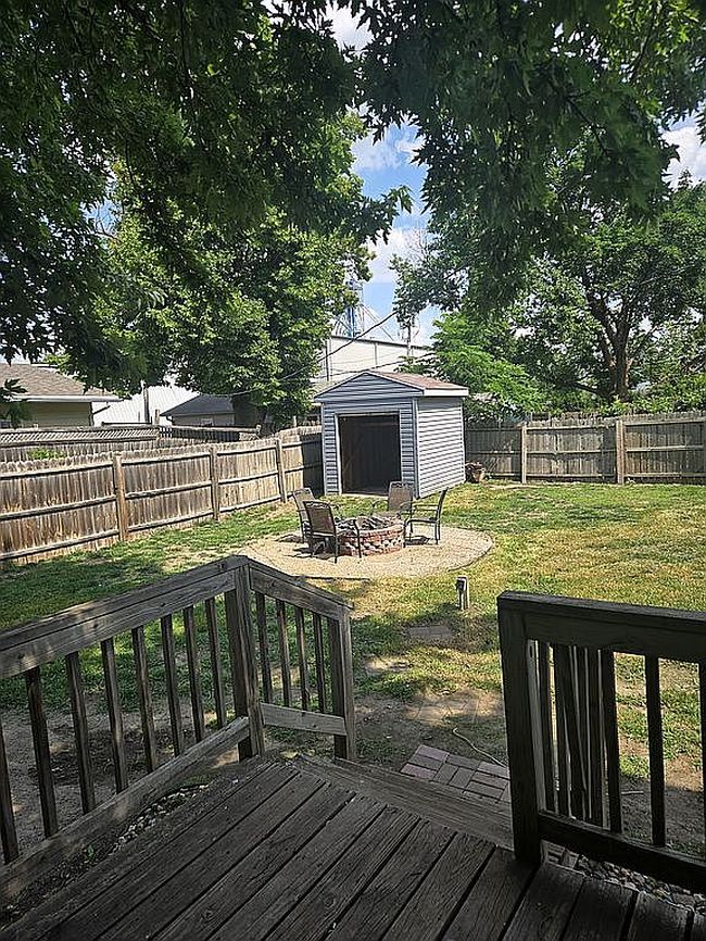Photo of 210 S 3rd St, Jefferson, SD