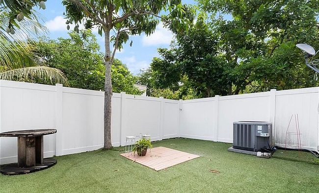 Image of 8091 Nw 12th St Apt H