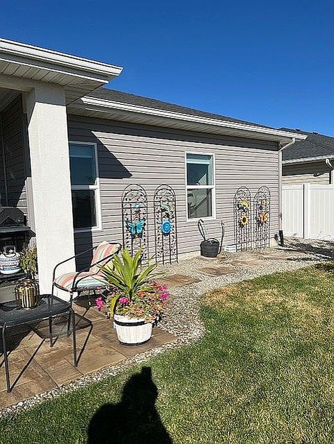 Photo of 1571 Kenyon Rd, Twin Falls, ID
