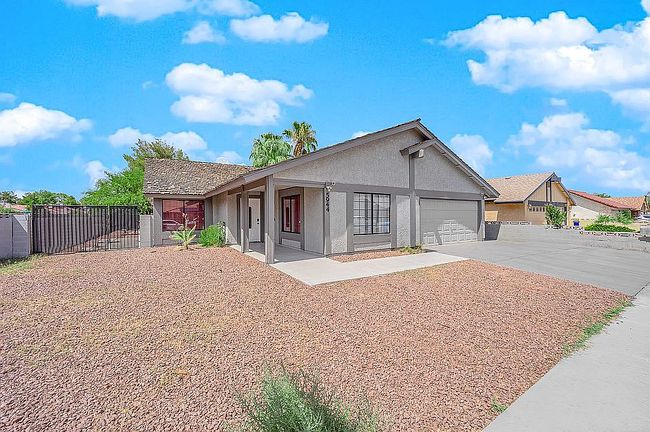 Photo of 5944 Corazon Dr, Las Vegas, NV