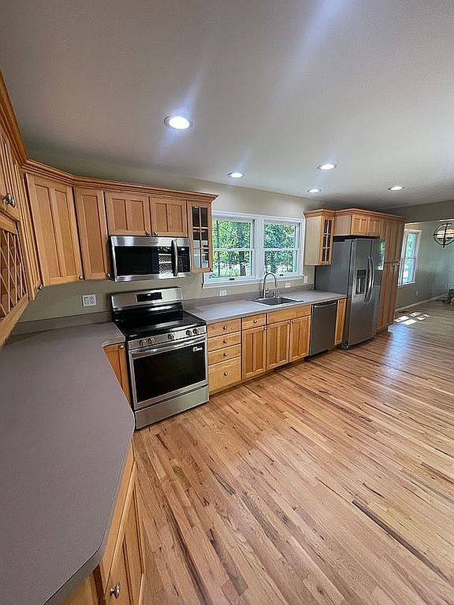 Photo of 250 Lakeside Trl, Ridge, NY