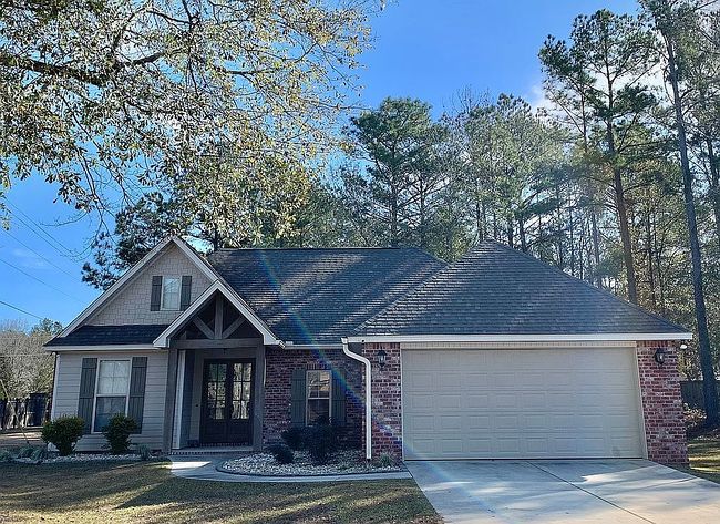 Photo of 5 S Kingsmill Rd, Hattiesburg, MS
