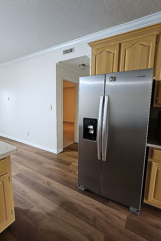 Image of 2125 Yorkshire Se