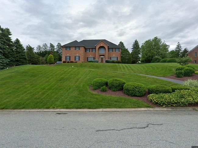 Image of 1605 Wyndham Dr