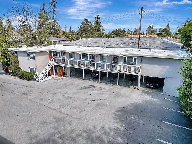 Preview of property located at 4 Coleman Pl