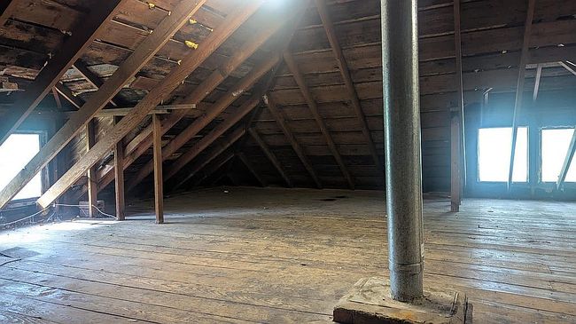 Additional photo 1 of property located at 2407 16th Ave N