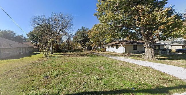 Image of 1405 N Graves St