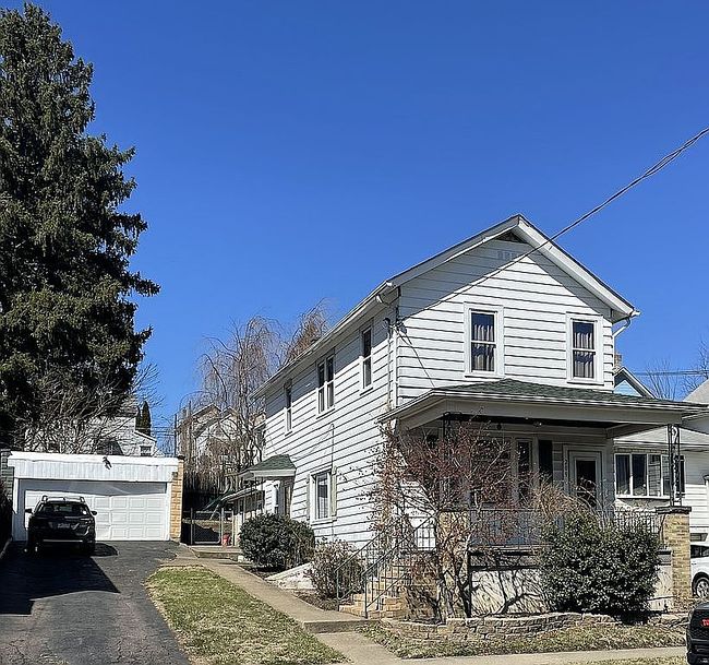 Image of 209 S Empire St