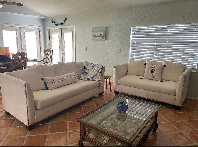 Photo of 246 Natchez Ct, Royal Palm Beach, FL