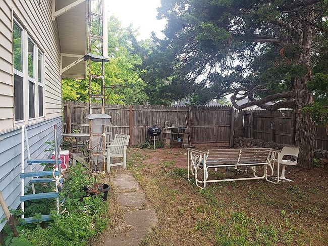 Photo of 820 S Locust St, Shattuck, OK