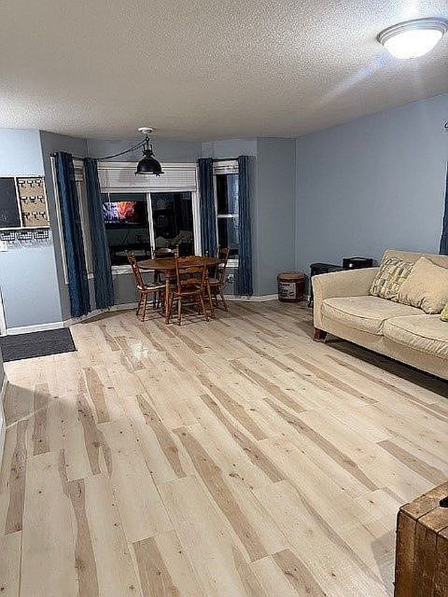 Image of 520 Elk Ave