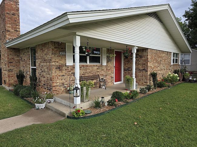 Photo of 409 N Hickory St, Muenster, TX