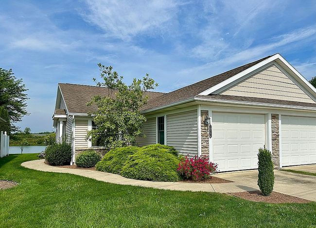 Photo of 2020A Dickinson St, Fremont, OH