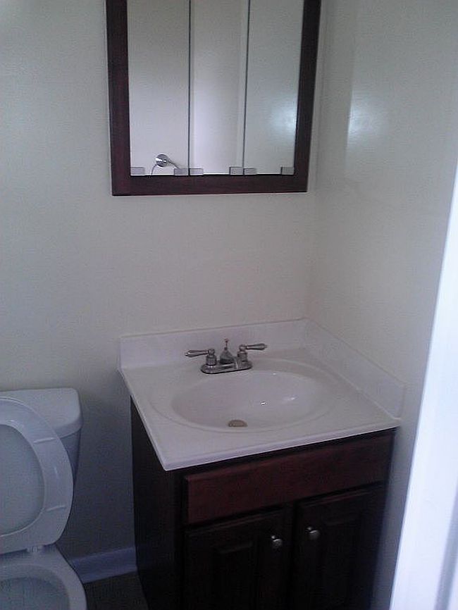 Additional photo 1 of property located at 430 College St