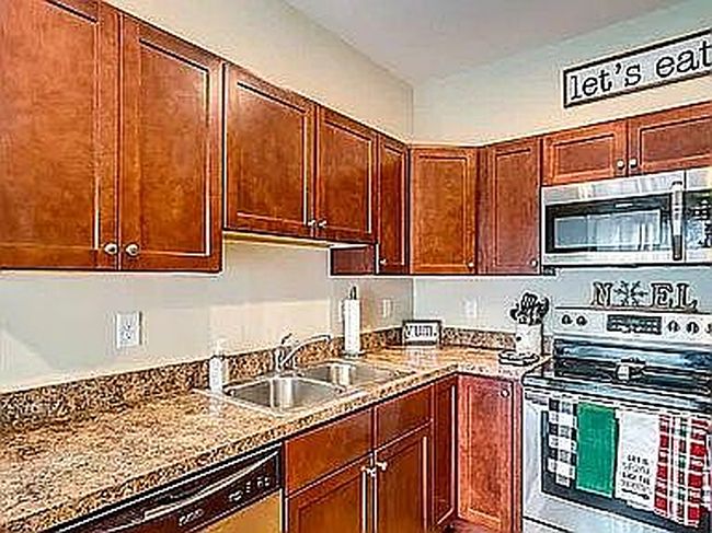 Image of 120 Long Branch Dr