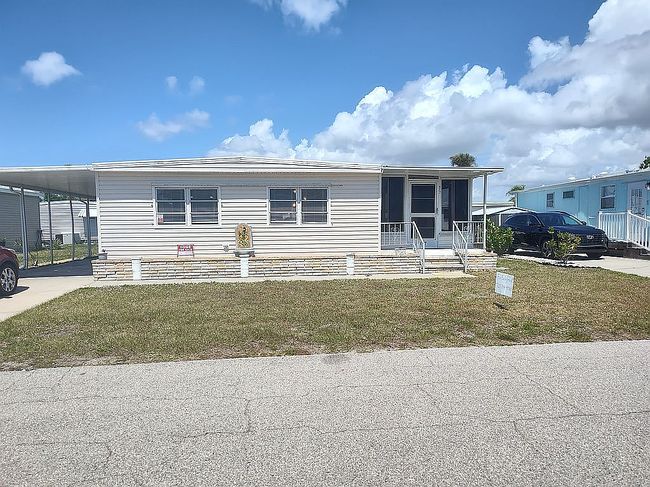 Image of 917 W Cayman Ave