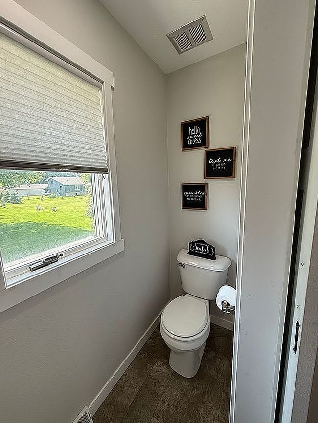 Photo of 1014 Tee St, Oneill, NE