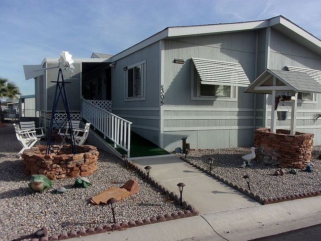 Image of 5805 W Harmon Ave Space 305