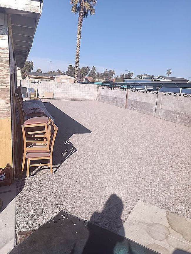Image of 3328 Myrtle Ave