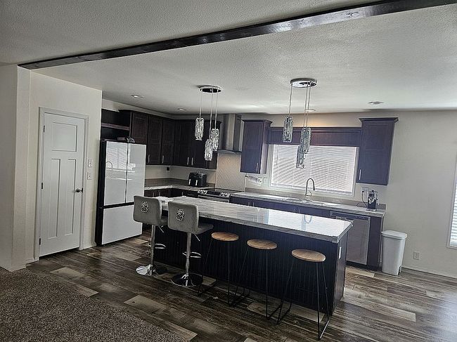 Photo of 174958 W Apricot Rd, Grandview, WA