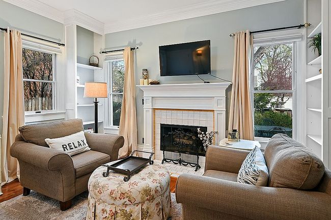 Preview of property located at 320 E Mulberry St